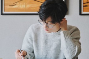 开云体育网站-PSG中场组织混乱影响进攻效率